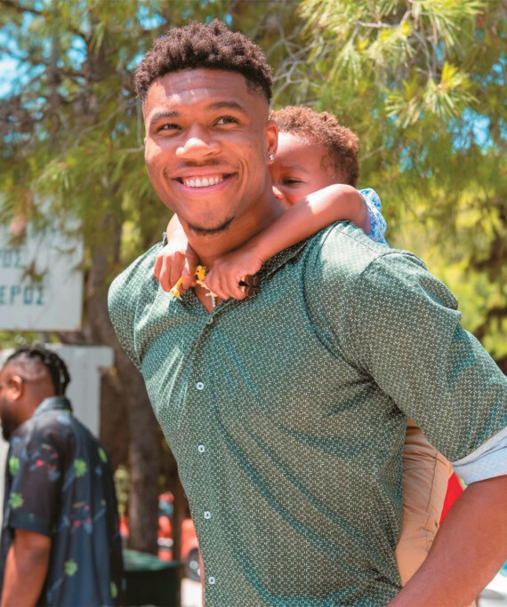 Γιάννης Αντετοκούνμπο: Γάμος ινκόγκνιτο με top celebrities στο Costa Navarino