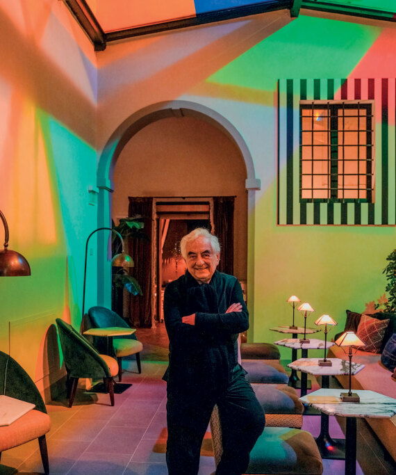 Daniel Buren, δημιουργός 5 αστέρων