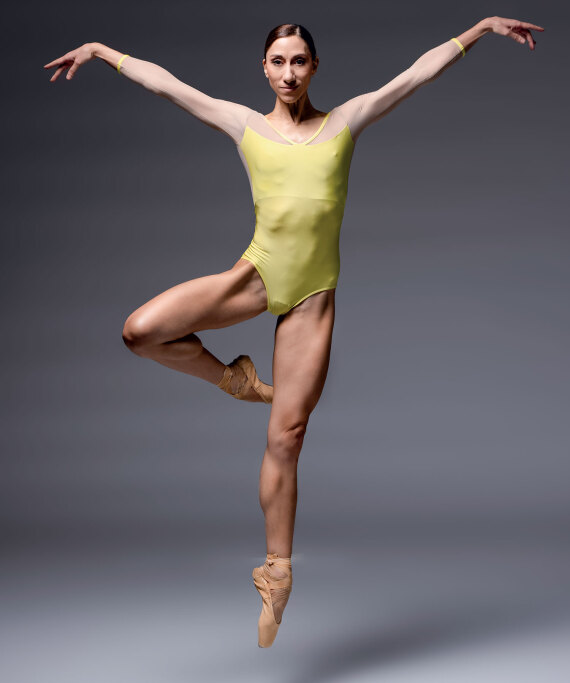 Ιωάννα Αβραάμ, η Κύπρια χορεύτρια που κατέκτησε τον κόσμο 