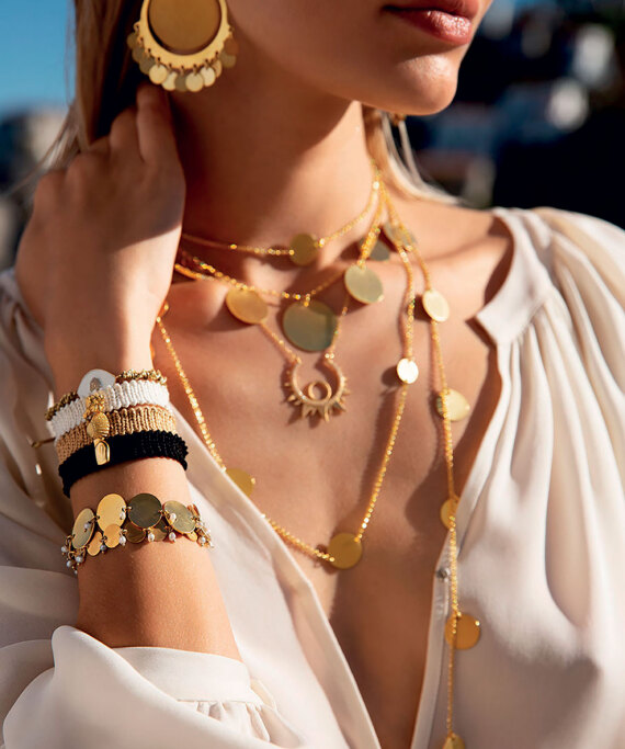 Antonia Karra: To ελληνικό κόσμημα της διεθνούς showbiz