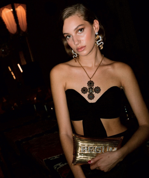 Begüm Kiroglu: Η φύση σε κοσμήματα - έργα τέχνης