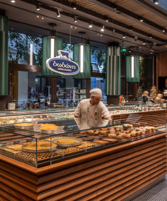 VENETI JACKSON HALL: Ραντεβού και πάλι στον θρυλικό «Ινδιάνο» του Κολωνακίου