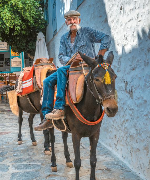 Ύδρα, Σπέτσες: Θα τα χαλάσουμε όλα στα νησιά που έγραψαν ιστορία;