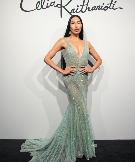 Παρίσι: Η Σίλια Κριθαριώτη στο πάνθεον της υψηλής ραπτικής με τη συλλογή Old Hollywood Avant-Première