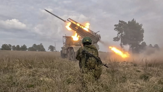 Δύο ακόμη ουκρανικές πόλεις κατέλαβε η Ρωσία