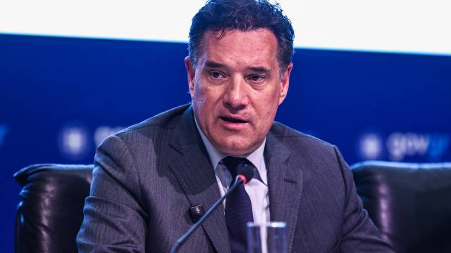 Συγκινήθηκα για το προσωπικό του ΕΣΥ: Η ανάρτηση Αδωνι για την εμπειρία ασθενούς στο ΚΑΤ