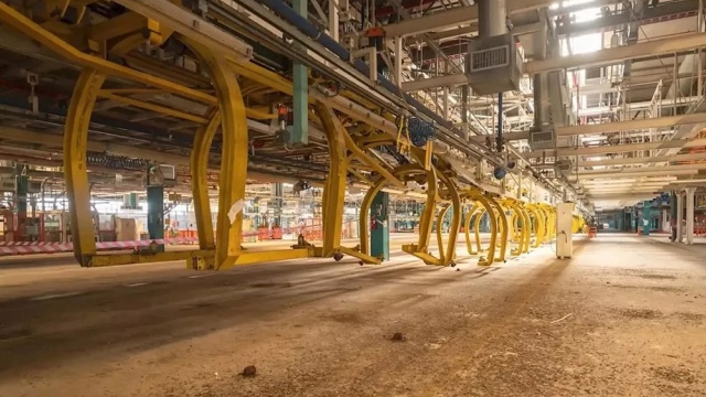 Video: Το εργοστάσιο «φάντασμα» της Fiat ζωντανεύει