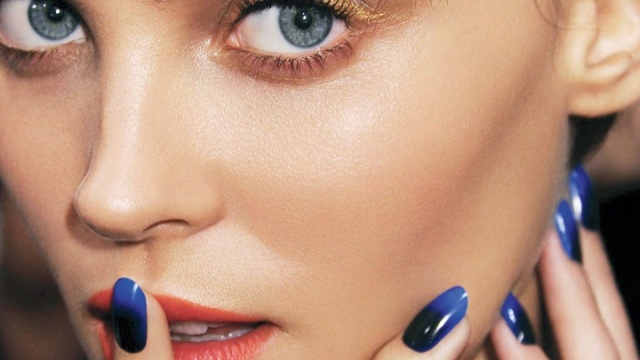 Εννέα πράγματα που δεν πρέπει να κάνεις ποτέ στα νύχια σου! 