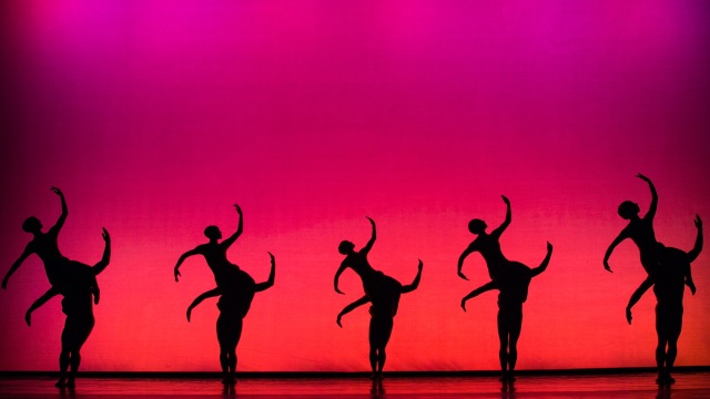 Oι Momix τον Δεκέμβριο στο Παλλάς 