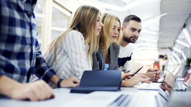 Στη μάχη για τον εντοπισμό ταλέντων οι επιχειρήσεις