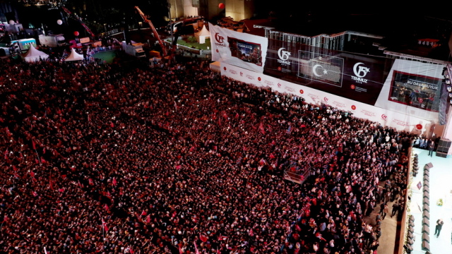 Πόσους ανθρώπους αντέχει η Γη; Νέα έρευνα αλλάζει τα δεδομένα