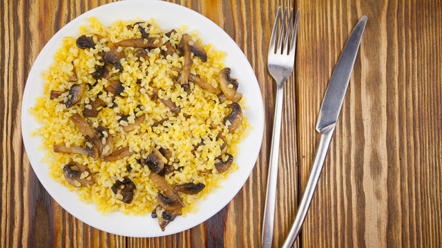 Η ελληνική τροφή που θωρακίζει το έντερο και προστατεύει από την οστεοπόρωση