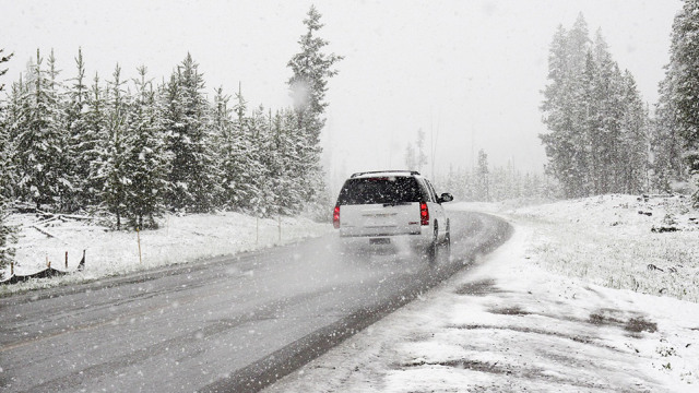 Οδηγήστε με ασφάλεια τις λευκές ημέρες του χειμώνα