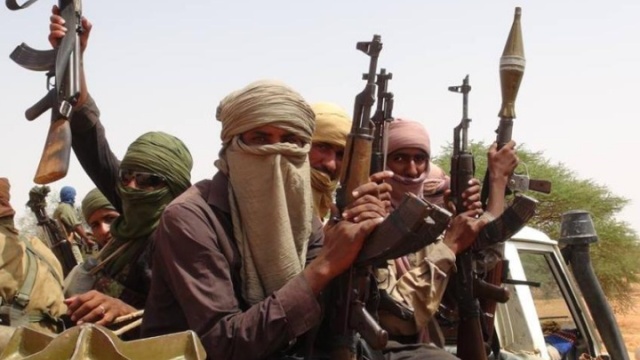 Συντονισμένες επιθέσεις τζιχαντιστών και ανταρτών βυθίζουν το Μάλι σε νέα κρίση