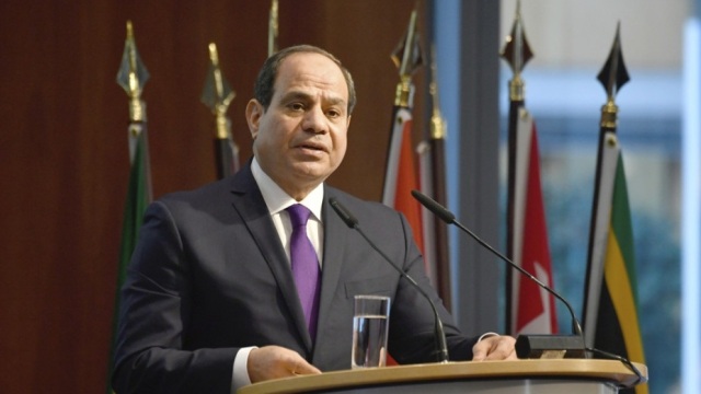 Σίσι: Μόνο ο Τραμπ μπορεί να σταματήσει τον πόλεμο στη Μέση Ανατολή