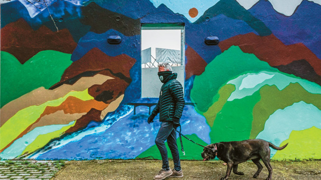 Πανδημία: Πόσο βαθύ είναι το τραύμα στην ψυχή μας 