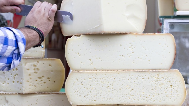 Στη κορυφή του κόσμου η Γραβιέρα Νάξου ΠΟΠ που το 2026 θα «ταξιδεύει» σε 20 χώρες