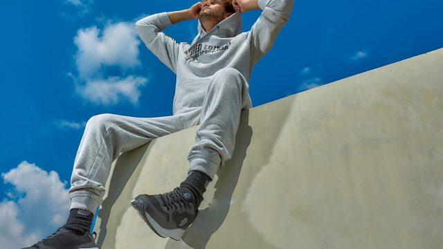 To Athleisure Style παίζει δυνατά στην Admiral