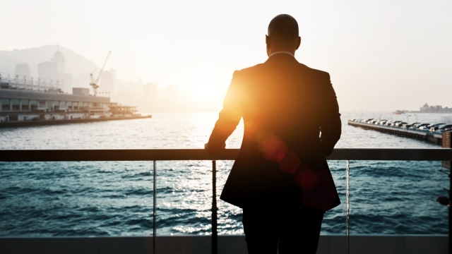 O κανόνας του 25: Πόσα πρέπει να έχεις για να θεωρείσαι πλούσιος