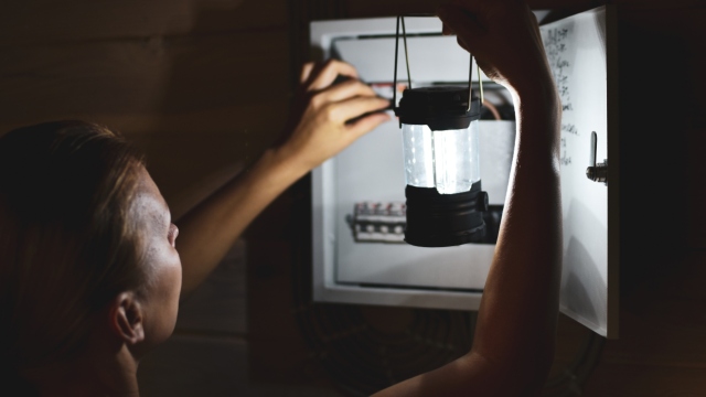 Αποκαταστάθηκε η ηλεκτροδότηση σε Νερατζιώτισσα, Φιλοθέη και Ψυχικό
