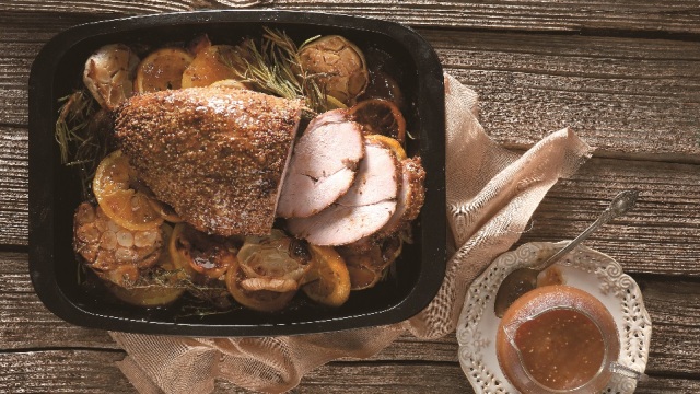 Μαγειρεύουμε το χοιρινό με 18 νόστιμες συνταγές για κάθε περίσταση