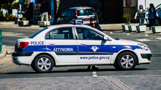 Άνδρας εντοπίστηκε τραυματισμένος από αιχμηρό αντικείμενο στη Λεμεσό, νοσηλεύεται σε σοβαρή κατάσταση