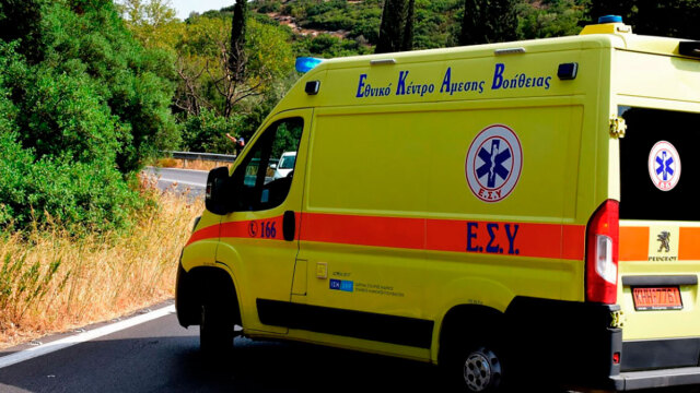 Μετωπική σύγκρουση δύο ΙΧ στη Μεσσηνία: Νεκρός ένας 21χρονος και τέσσερις τραυματίες