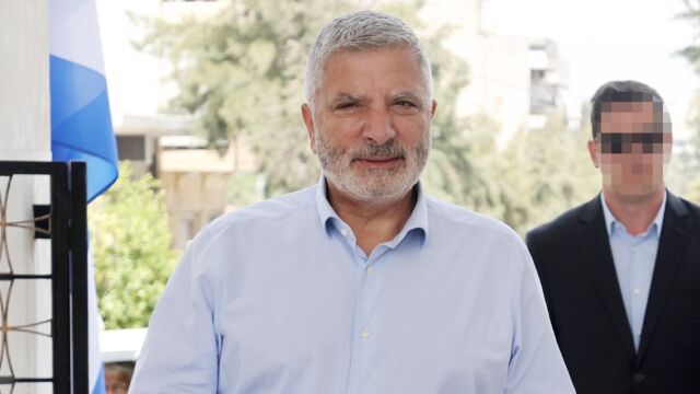 Πατούλης: Μια φορά πήγαμε για έλεγχο στο ιατρείο της Καρνεάδου χωρίς ραντεβού και δεν μας άνοιξαν, να μπαίναμε από το μπαλκόνι;
