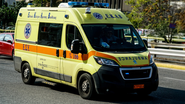 Έκρηξη σε συνεργείο στον Κορυδαλλό, ένας ελαφρά τραυματίας