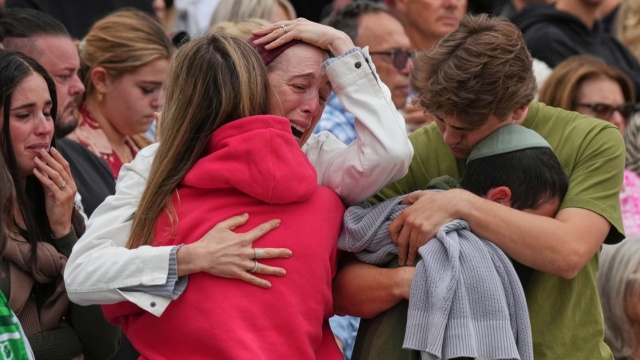 Ξεκίνησαν οι κηδείες των θυμάτων της επίθεσης στο Σίδνεϊ