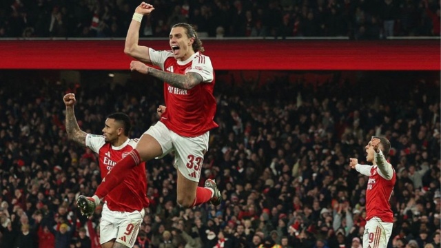 League Cup: Η Άρσεναλ απέκλεισε μετά από 15 πέναλτι την Κρίσταλ Πάλας και έκλεισε ραντεβού στους «4» με την Τσέλσι