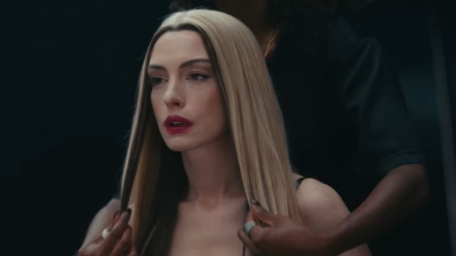 Νέο τρέιλερ για την ταινία «Mother Mary» με την Αν Χάθαγουεϊ στον ρόλο μιας ποπ σταρ