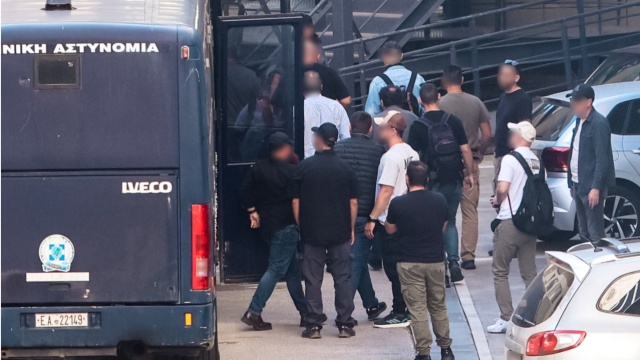 Ελεύθεροι με περιοριστικούς όρους οι πρώτοι 12 κατηγορούμενοι για τις παράνομες επιδοτήσεις του ΟΠΕΚΕΠΕ στην Κρήτη 