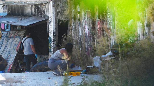 Δεν ανήκει στη Γιου Τινγκ η σορός που βρέθηκε σε βαλίτσα στην Ευελπίδων, συνεχίζεται το θρίλερ στην Κυψέλη