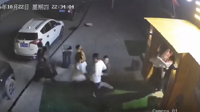 Ισχυρός σεισμός 7 Ρίχτερ στο Θιβέτ: Τουλάχιστον 16 νεκροί, 32 τραυματίες και εκατοντάδες σπίτια κατεστραμμένα, δείτε βίντεο 