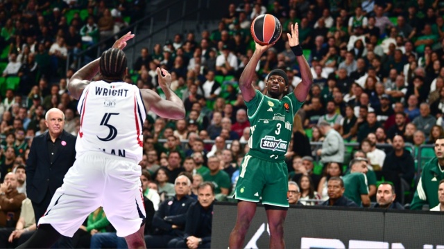 Euroleague: Ο Παναθηναϊκός νίκησε δύσκολα την Αρμάνι και έμεινε μόνος πρώτος, «100άρες» για  Ρεάλ και Ερυθρό Αστέρα, δείτε βίντεο 