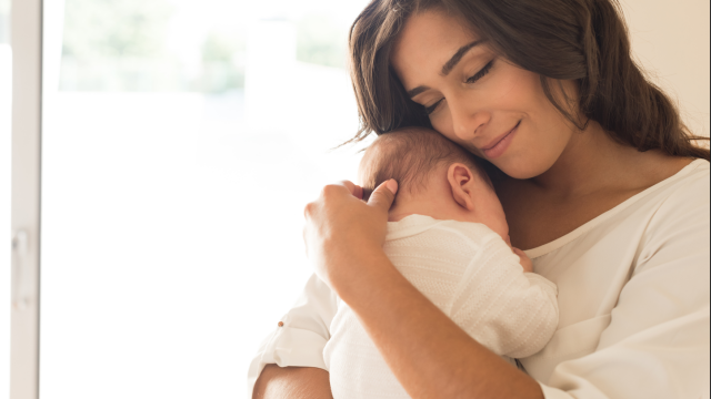 Επίδομα μητρότητας 2026: Πότε πληρώνεται η πρώτη δόση