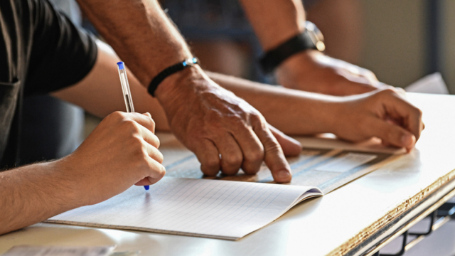 Πότε κλείνουν τα σχολεία - Ξεκινούν στις 18 Μαΐου οι ενδοσχολικές εξετάσεις στα Λύκεια, δείτε το χρονοδιάγραμμα 