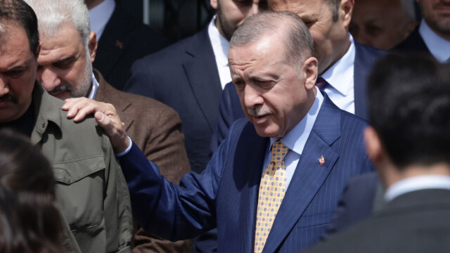 Τουρκία: Τετραπλή ήττα για Ερντογάν στις αυτοδιοικητικές εκλογές - Οι Τούρκοι των τιμώρησαν, γράφει το Reuters