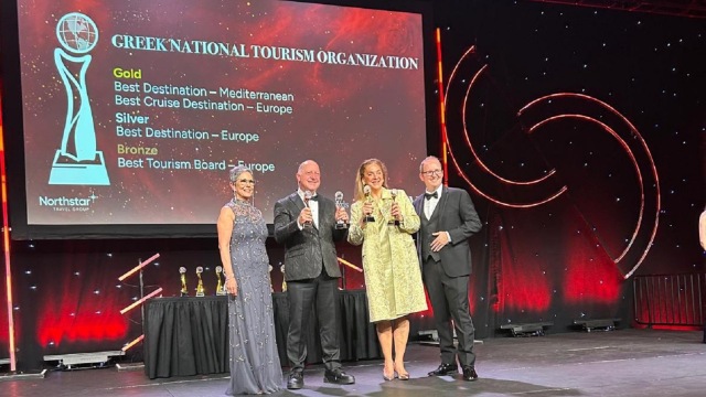 Travvy Awards 2025: Κορυφαίες διακρίσεις για Ελλάδα και ΕΟΤ