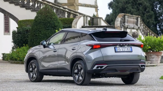 Ηρθε στην Ελλάδα το Omoda 5 SHS-H - Πόσο κοστίζει;