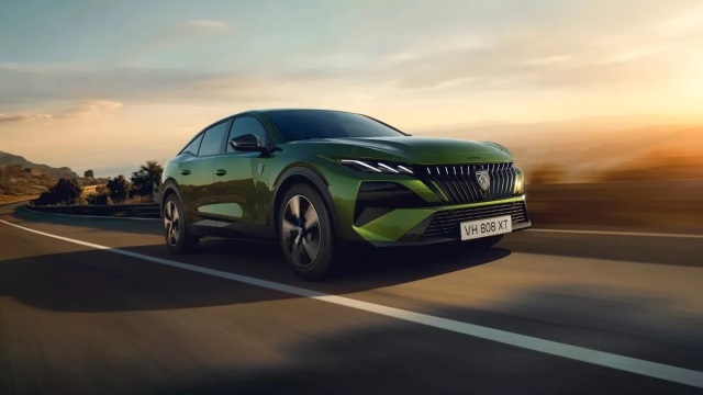 Επίσημο: Αντεπίθεση Peugeot - Αυτό είναι το ολοκαίνουργιο 408