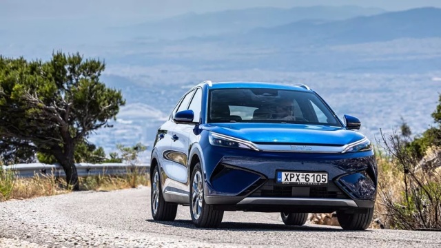 Δοκιμάζουμε το οικονομικό BYD Atto 3 με τους 449 ίππους!
