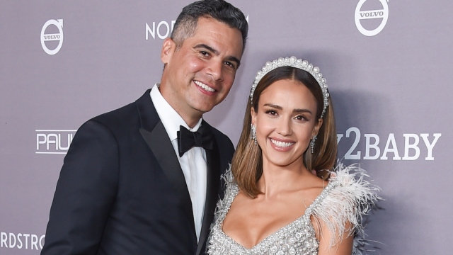 Τζέσικα Άλμπα και Κας Γουόρεν: Οριστικοποιήθηκε το διαζύγιό τους