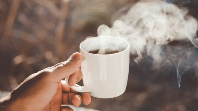 Γιατί να μην ξαναζεσταίνουμε τον καφέ