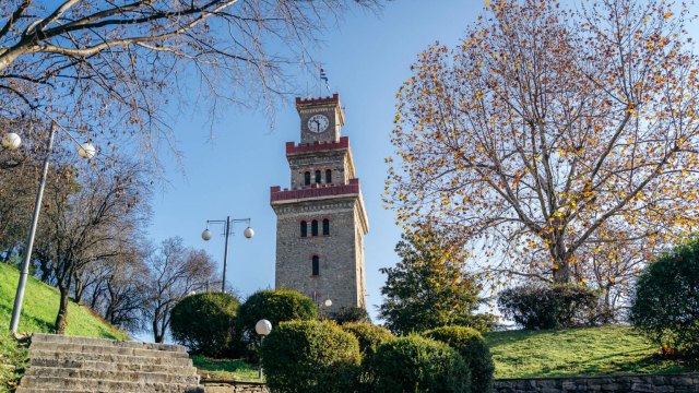  Περπατώντας στο Βαρούσι: Η αριστοκρατική συνοικία των Τρικάλων με τα αρχοντικά