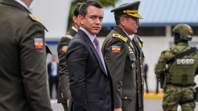 Εμπορικός πόλεμος στη Νότια Αμερική, ο Ισημερινός απειλεί την Κολομβία με τελωνειακούς δασμούς ύψους 100%