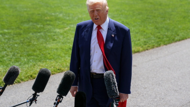 Ο Τραμπ εκτιμά ότι οι Ευρωπαίοι «δεν θα αντισταθούν πολύ» στο σχέδιο του για απόκτηση της Γροιλανδίας