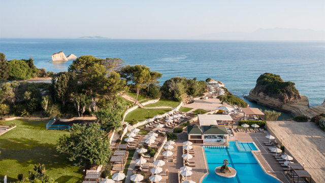Στον Όμιλο HotelBrain το Akron Seascape Resort (πρώην Brown)