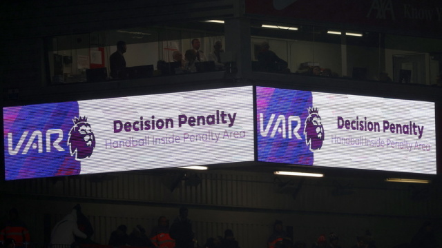 Premier League: Αυξημένα κατά 30% τα λάθη του VAR στον πρώτο γύρο
